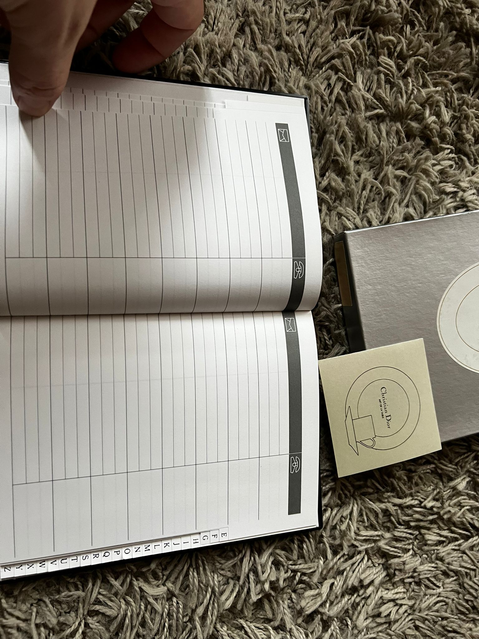 Christian Dior – Luxus-Adressbuch in Sammlerausgabe