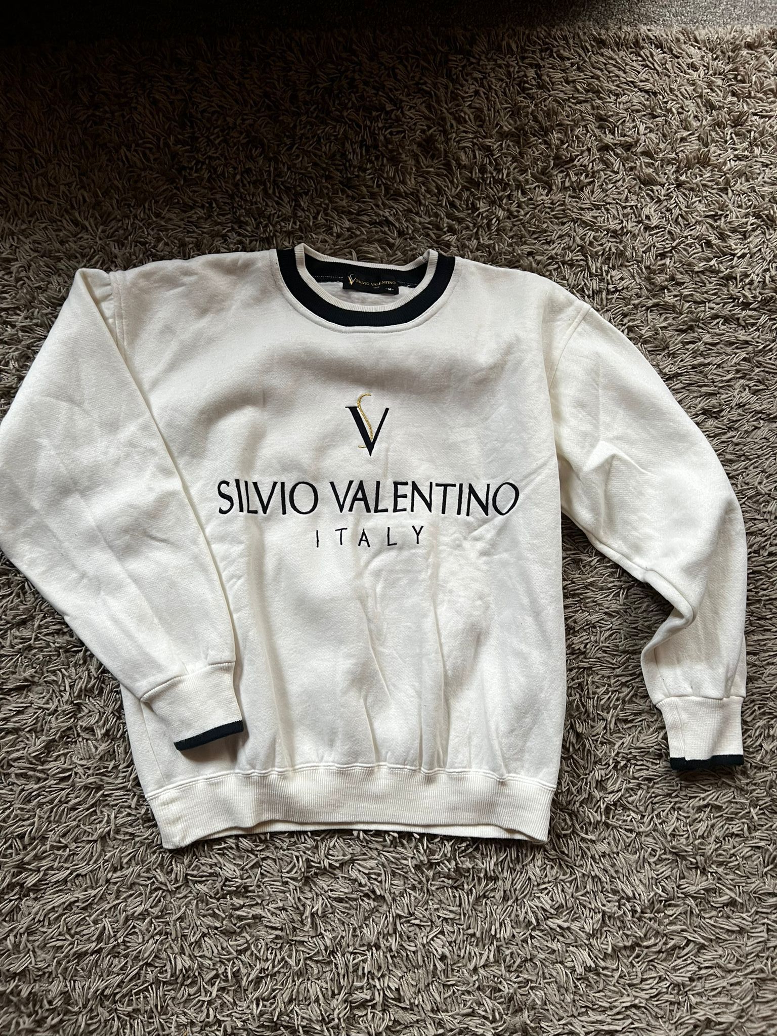 Silvio Valentino – Weißes Sweatshirt mit gesticktem Logo