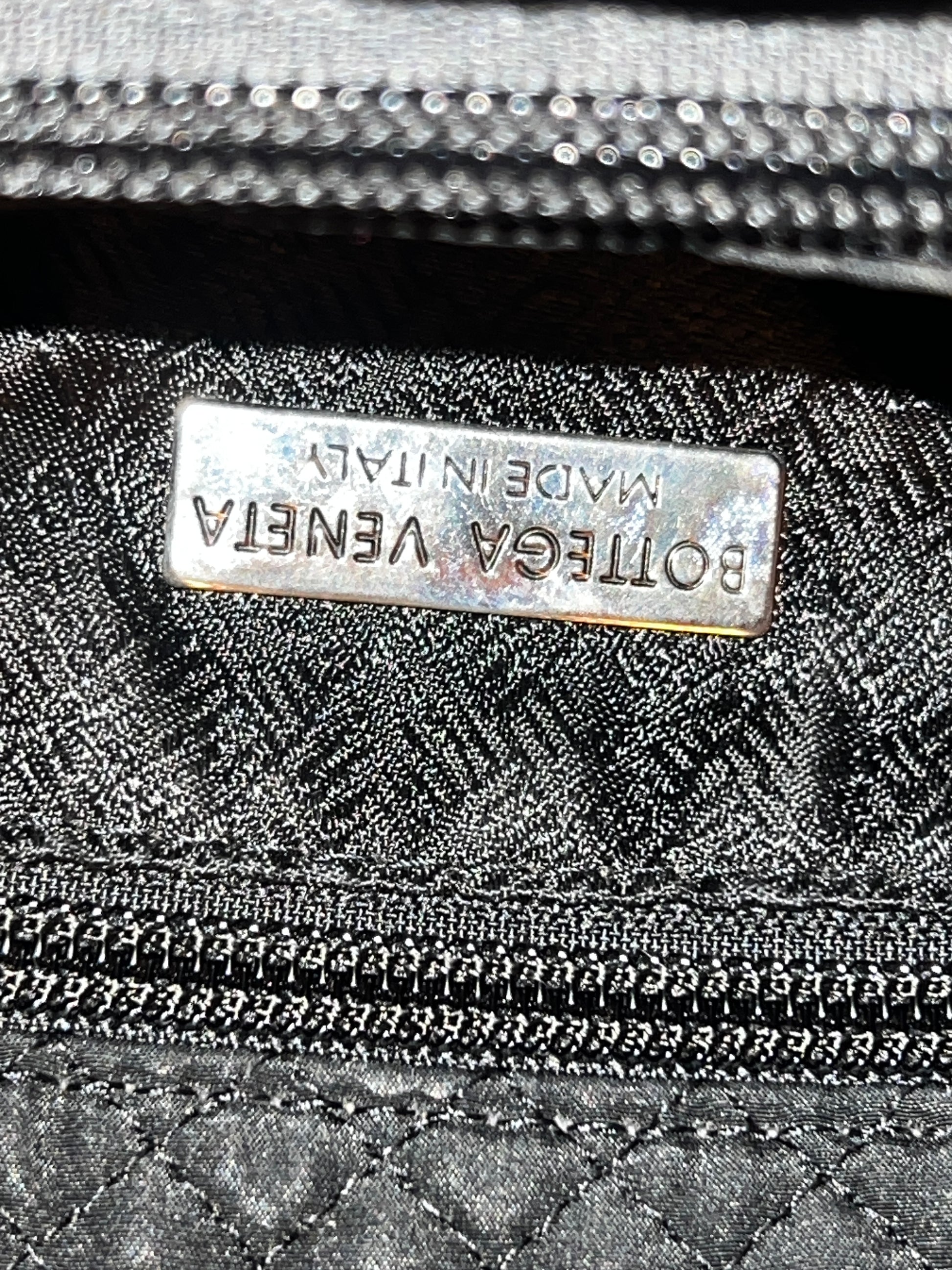 Bottega Veneta Schultertasche schwarz gesteppt