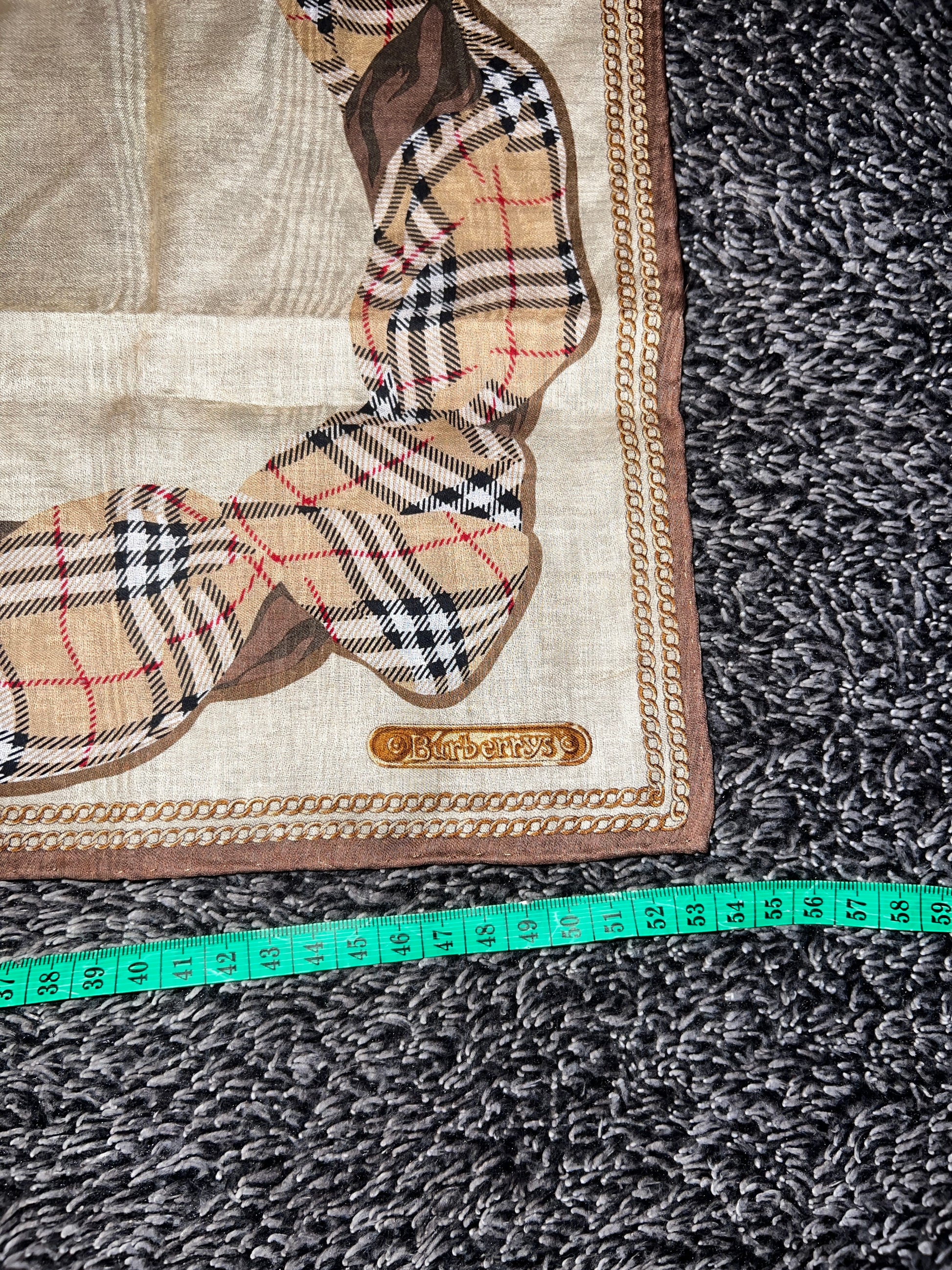 Burberrys Vintage Halstuch Beige Check Seidenoptik