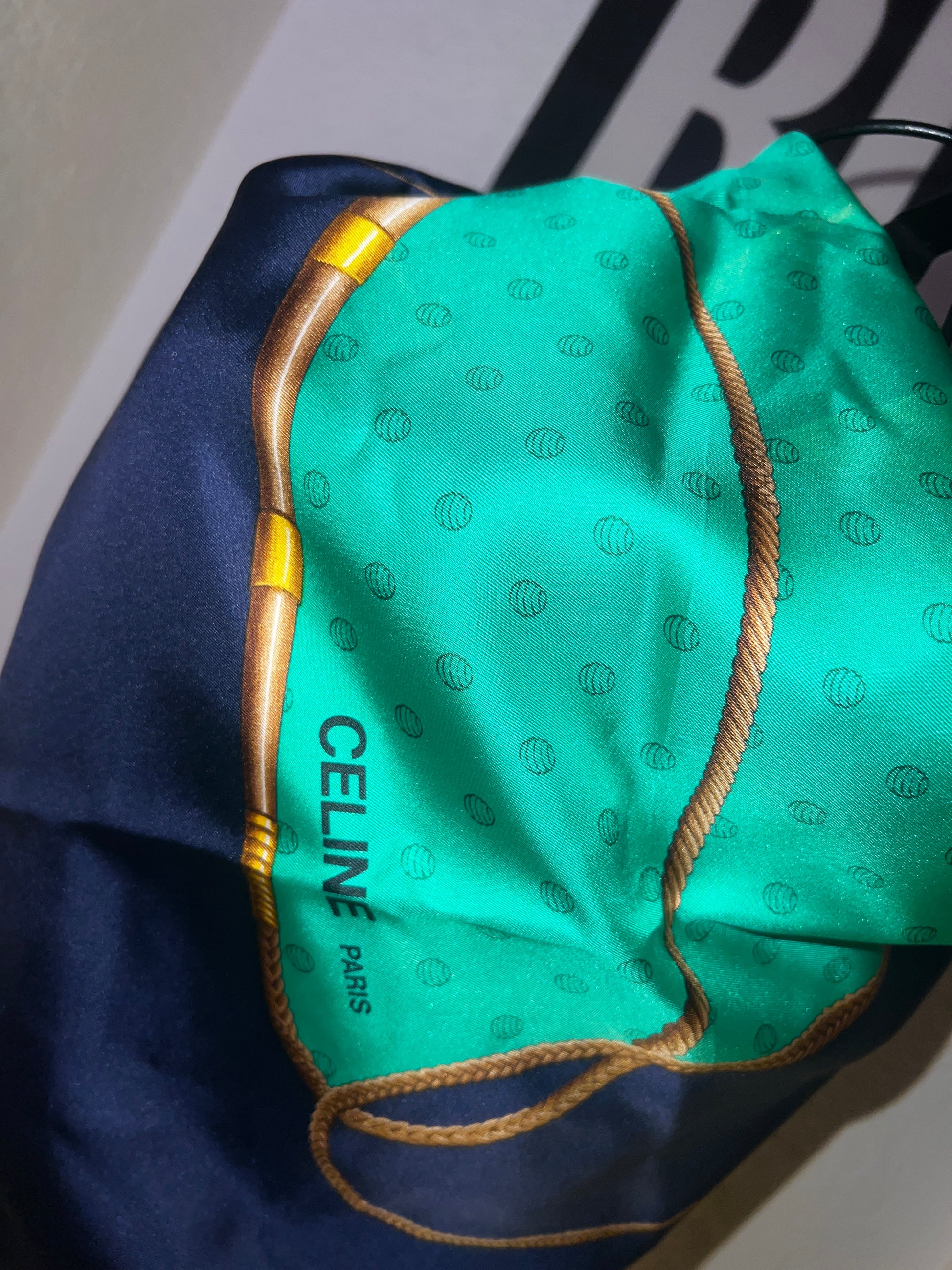 CELINE Paris Vintage Seidentuch Carré Navy Grün