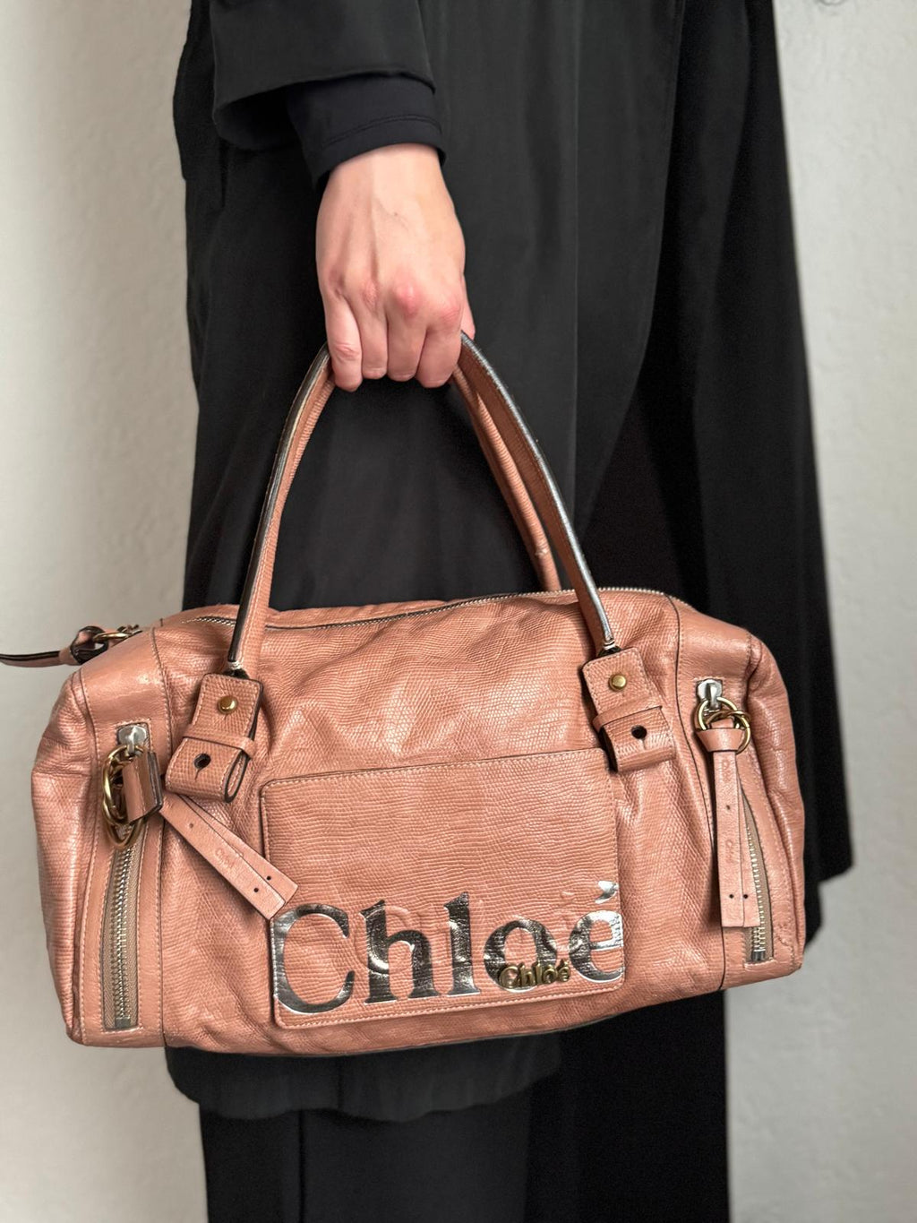 Chloé – rosébraune Leder-Satchel mit Logo