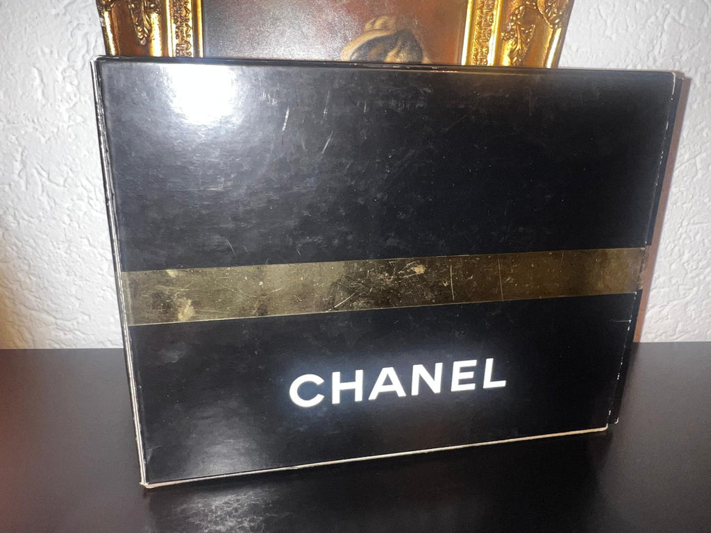 CHANEL Vintage Camera Bag mit Quaste – Lambskin Leder, Cremefarben