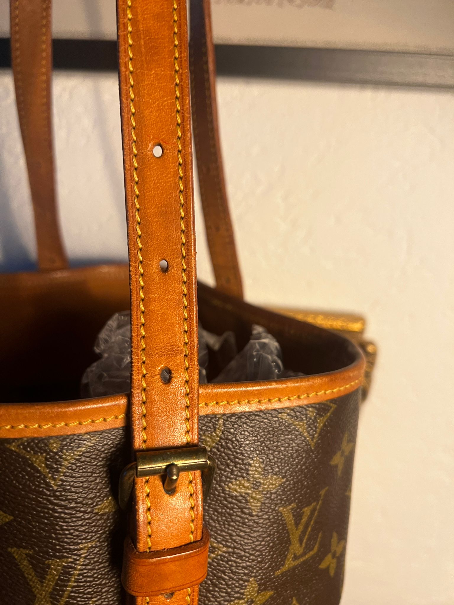 Louis Vuitton Monogram Bucket Vintage + Dustbag