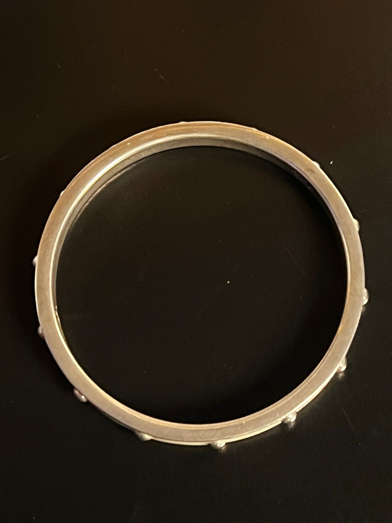 COACH Armreif Silber Nieten Design