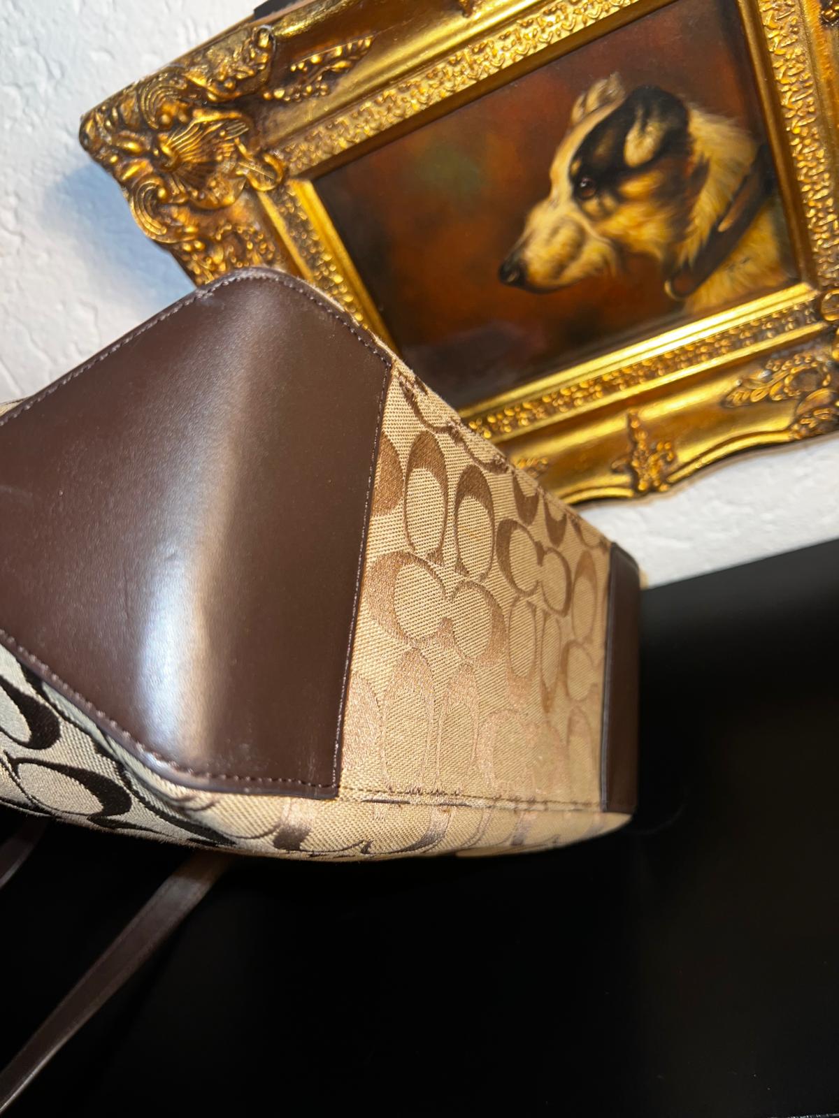 Coach – Signature Canvas Braun Leder Schultertasche