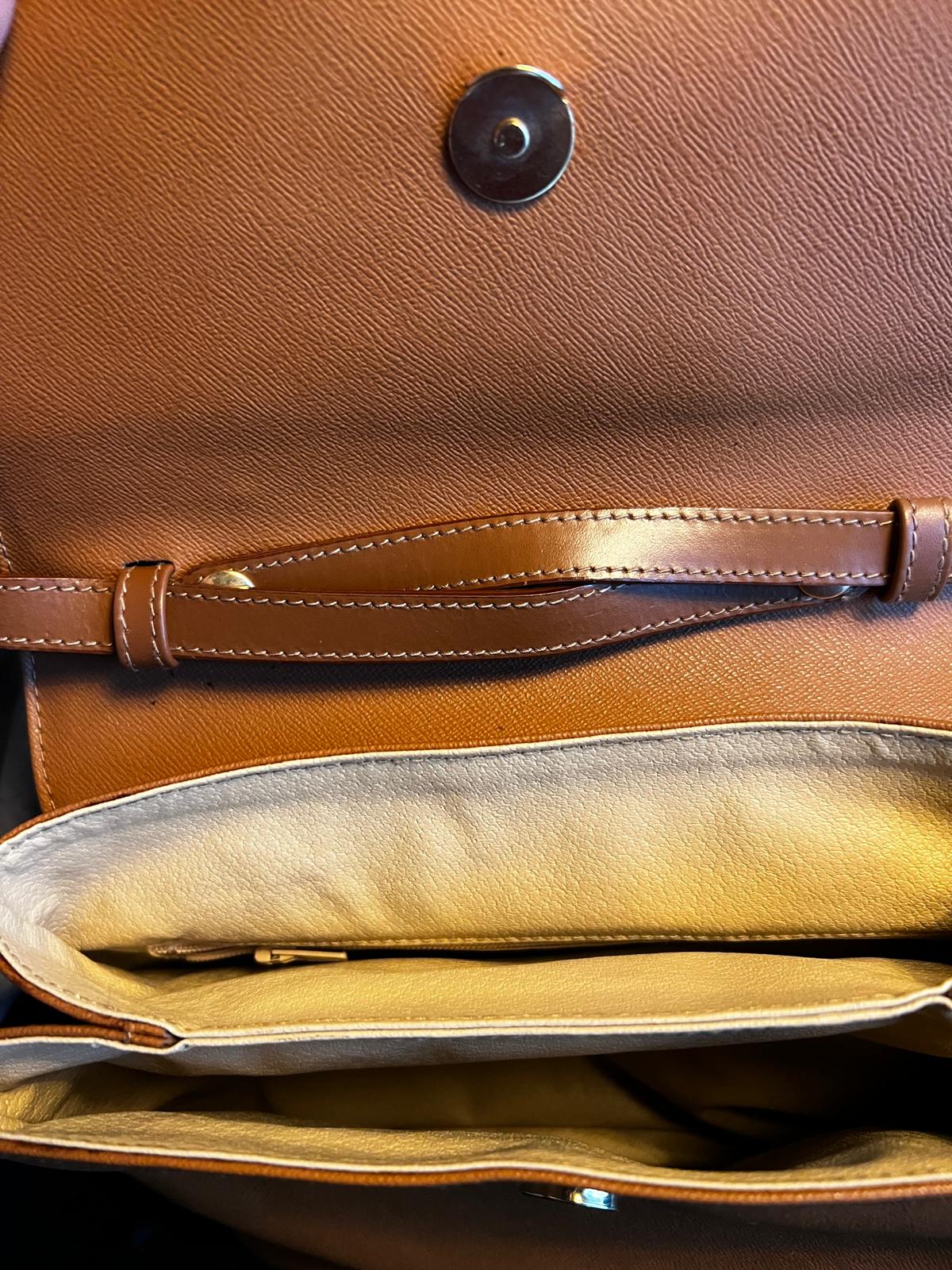 Nina Ricci – Cognacfarbene Leder-Schultertasche