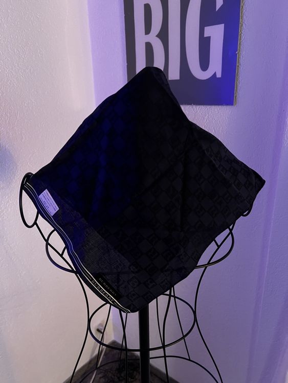 Burberry Designer-Tuch mit dezentem Monogramm – ca. 47 × 47cm