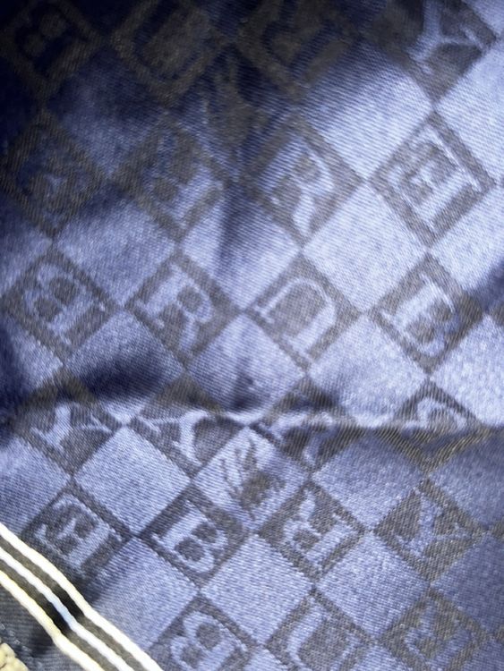 Burberry Designer-Tuch mit dezentem Monogramm – ca. 47 × 47cm