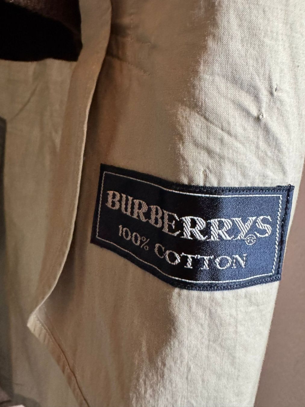 Burberrys’ – Klassischer Trenchcoat aus Baumwolle