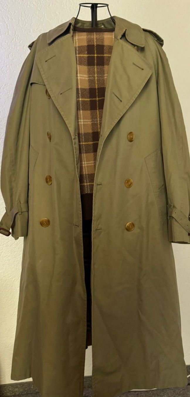 Burberrys Vintage Trenchcoat mit Innenweste