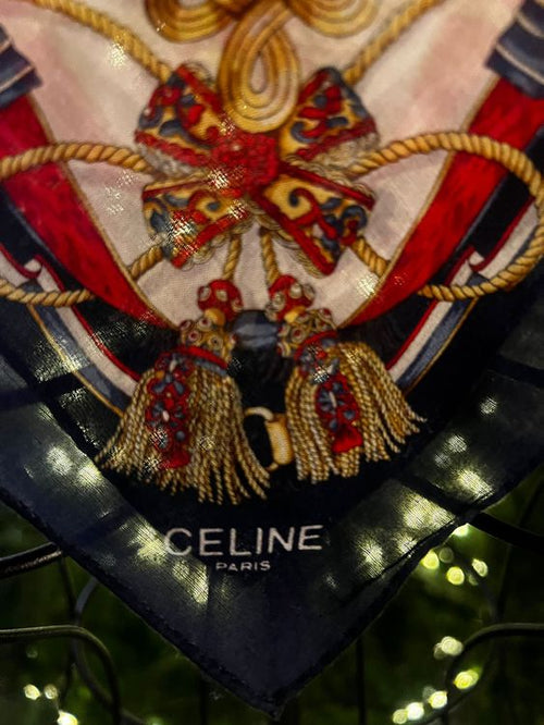 CÉLINE Paris – Vintage Halstuch mit klassischem Motiv