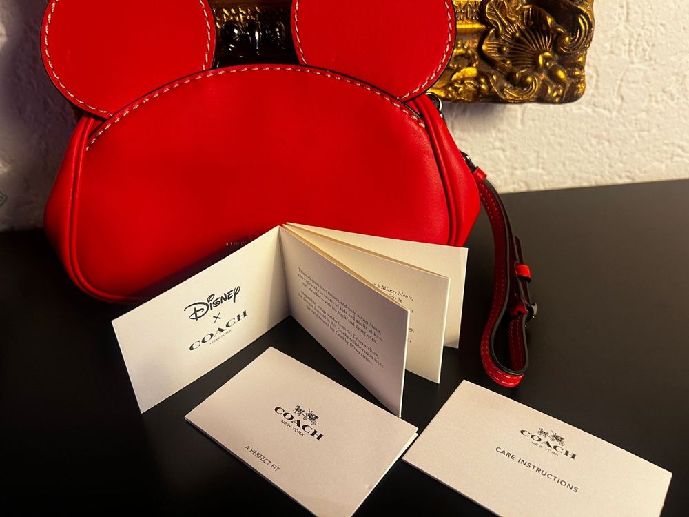 Coach x Disney Mickey Mouse Leder-Clutch / Mini Bag – Rot