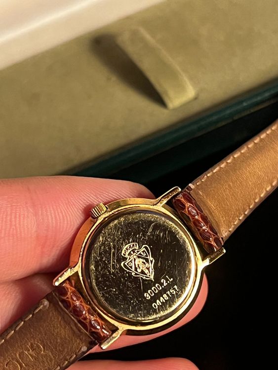 Gucci Damen Uhr 3000.2.L Vintage Gold mit Box