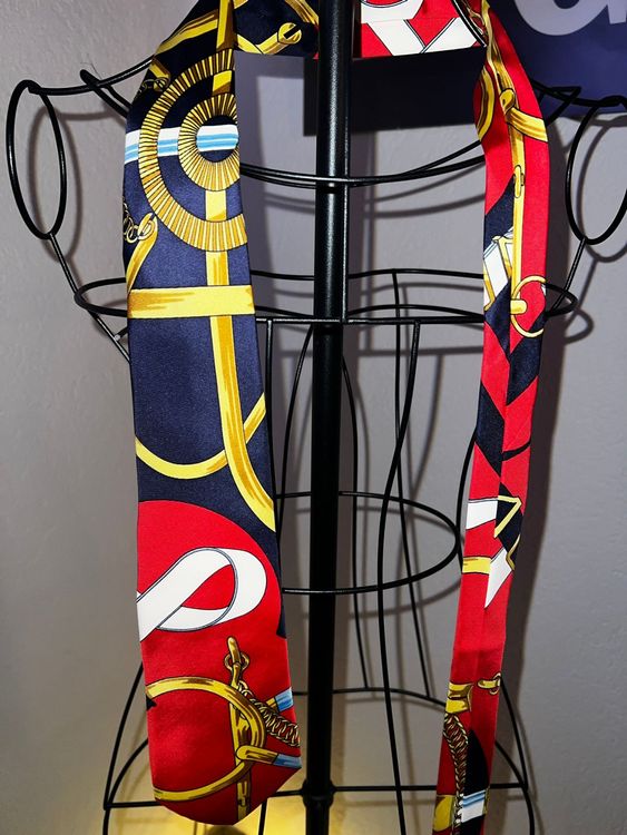 HERMÈS Paris Seiden-Twilly mit maritimem Motiv