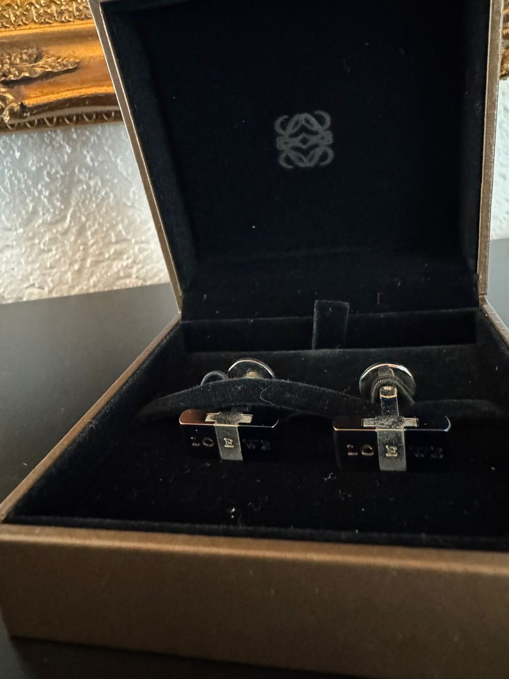 Loewe Manschettenknöpfe mit Box