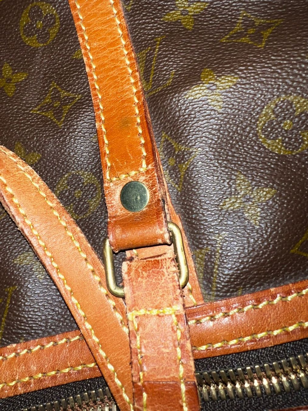 Louis Vuitton Monogram Saxouple 35