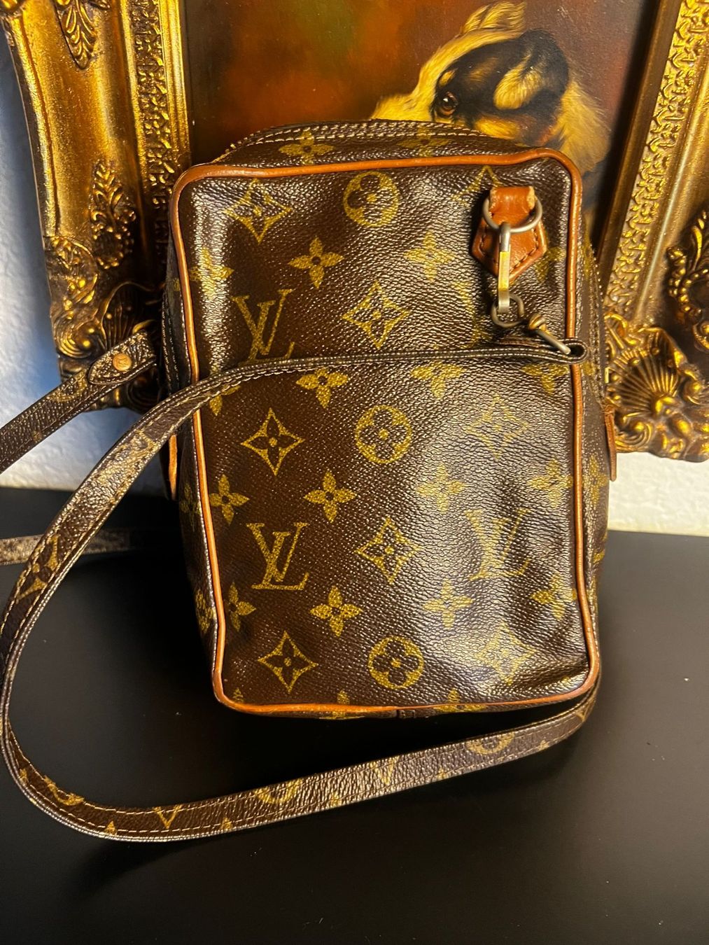 Louis Vuitton Vintage Crossbody – Monogram