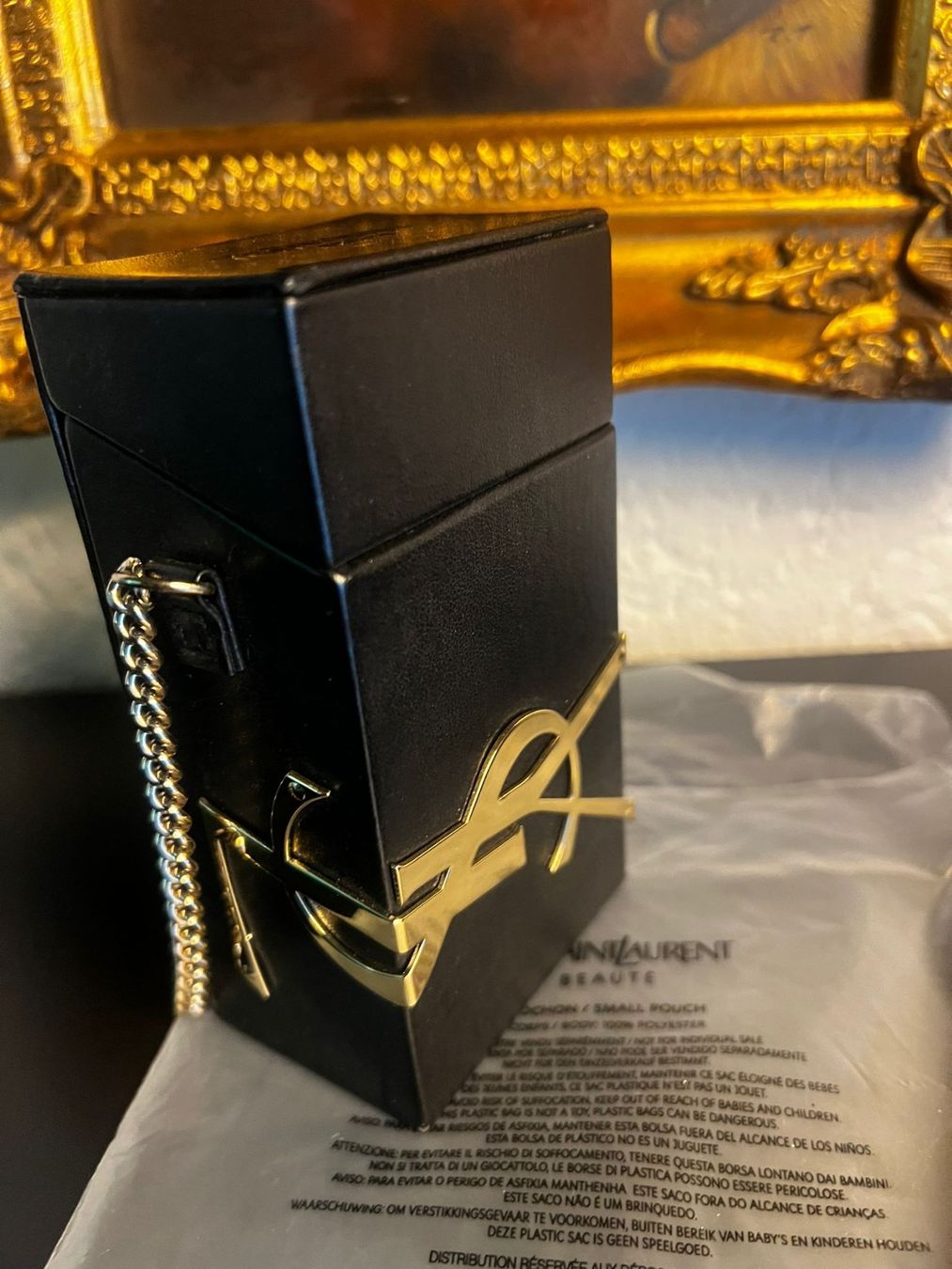 Yves Saint Laurent Beauté Parfum Bag